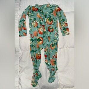 Posh Peanut Mirabella citrus print ruffled zippered footie, size 3-6 months